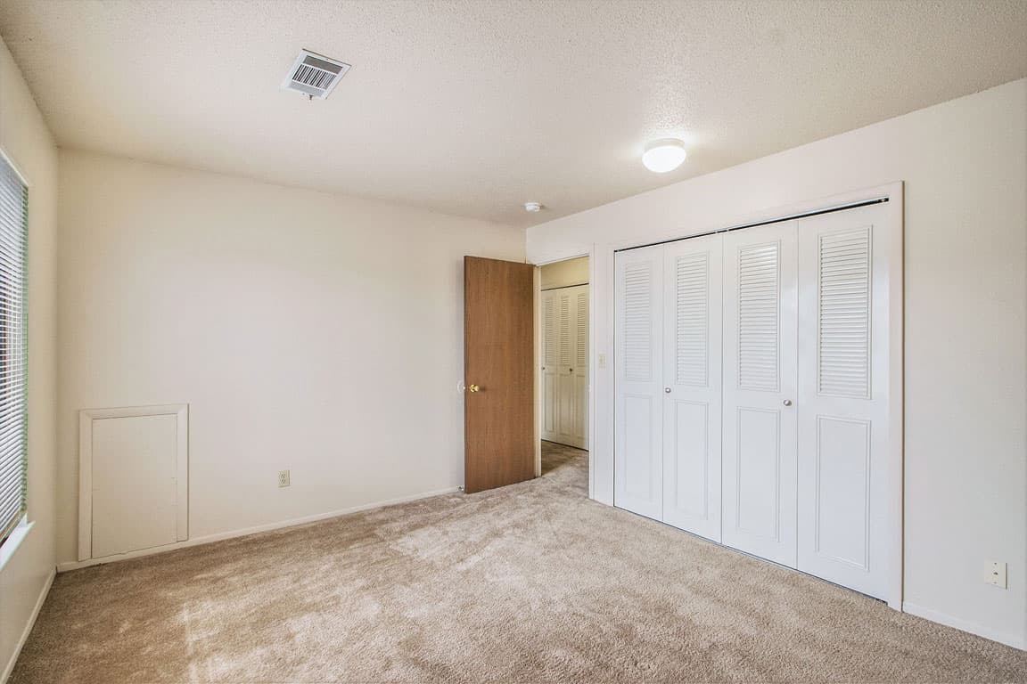 Mount Royal Townhomes 77 of 100