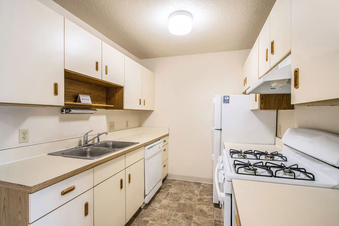 Mount Royal Townhomes 71 of 100