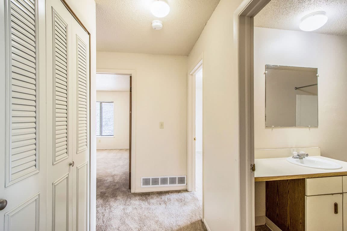 Mount Royal Townhomes 72 of 100
