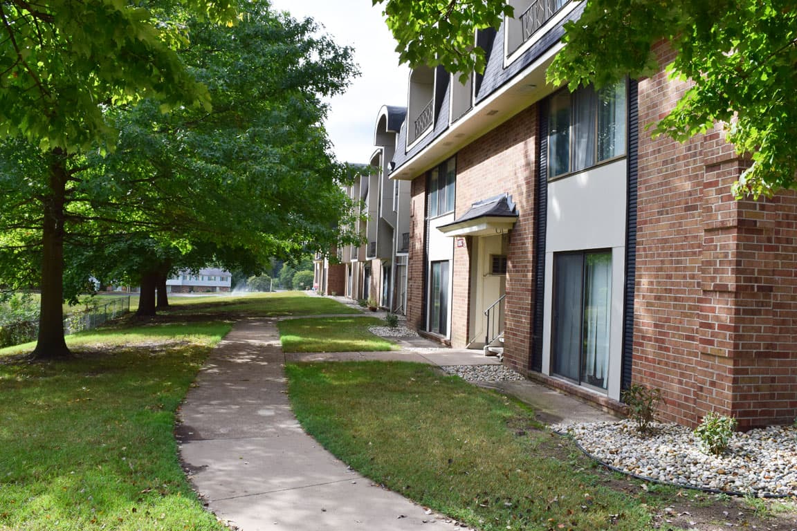 Mount Royal Townhomes 93 of 100