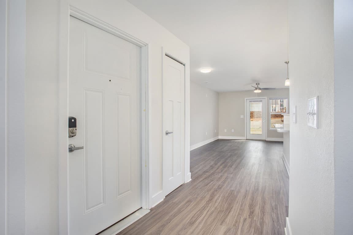 Signature Pointe Apartment Homes 8 of 63