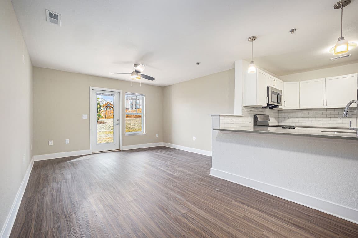 Signature Pointe Apartment Homes 9 of 63