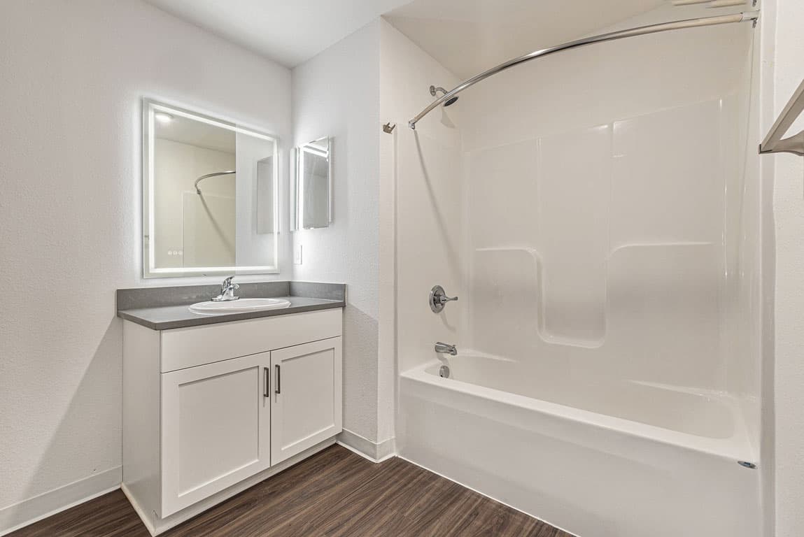 Signature Pointe Apartment Homes 38 of 63