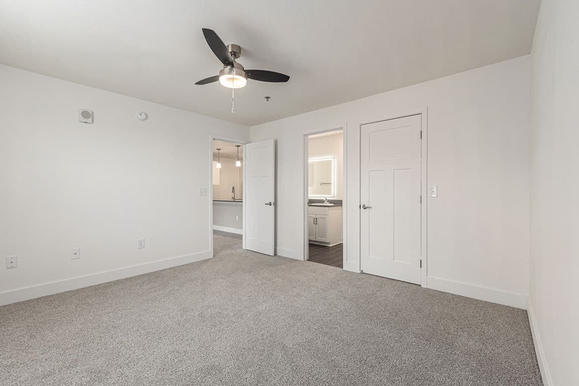 Signature Pointe Apartment Homes 46 of 63
