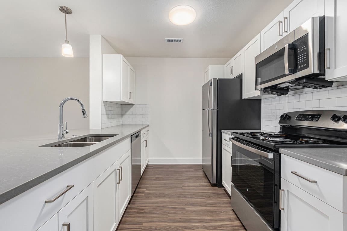 Signature Pointe Apartment Homes 37 of 63