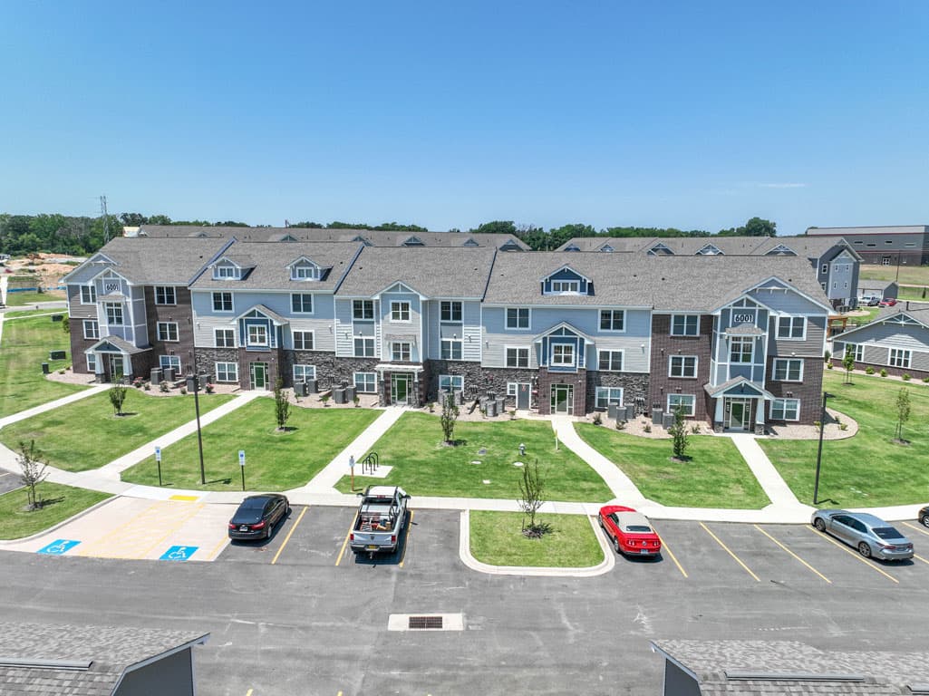 Signature Pointe Apartment Homes 62 of 63