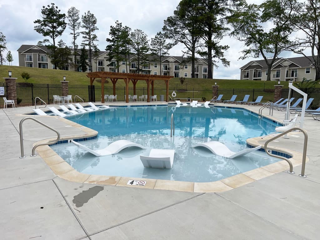 Signature Pointe Apartment Homes 4 of 63