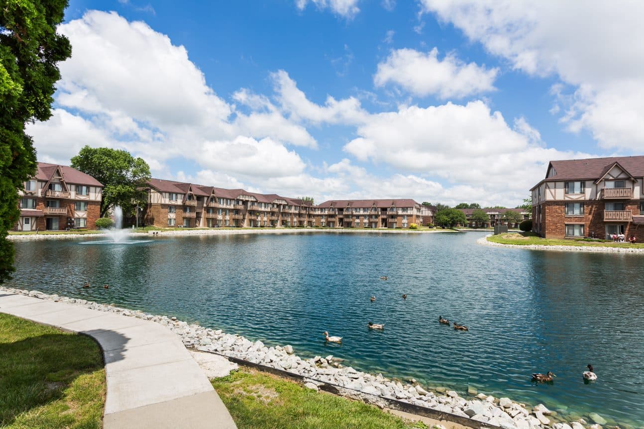 Scarborough Lake Apartments 25 of 26