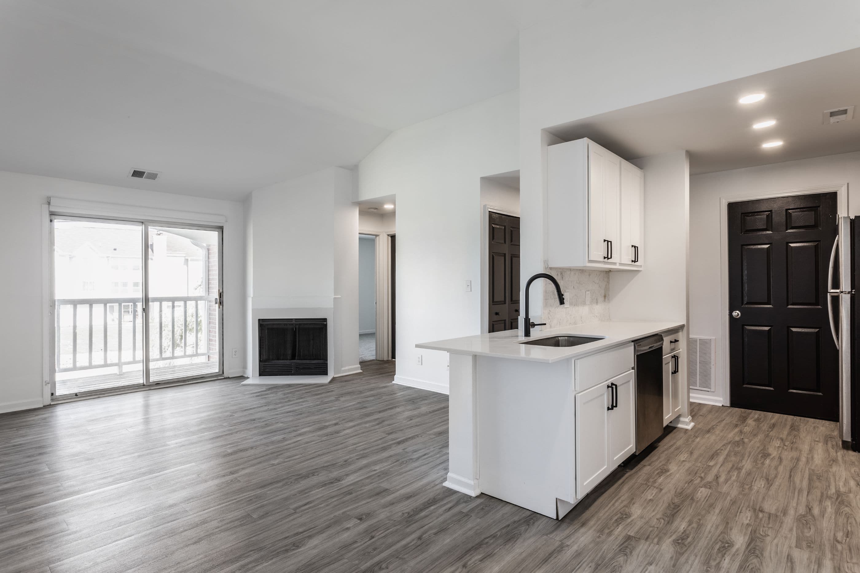 Sundance Apartments 2 of 49