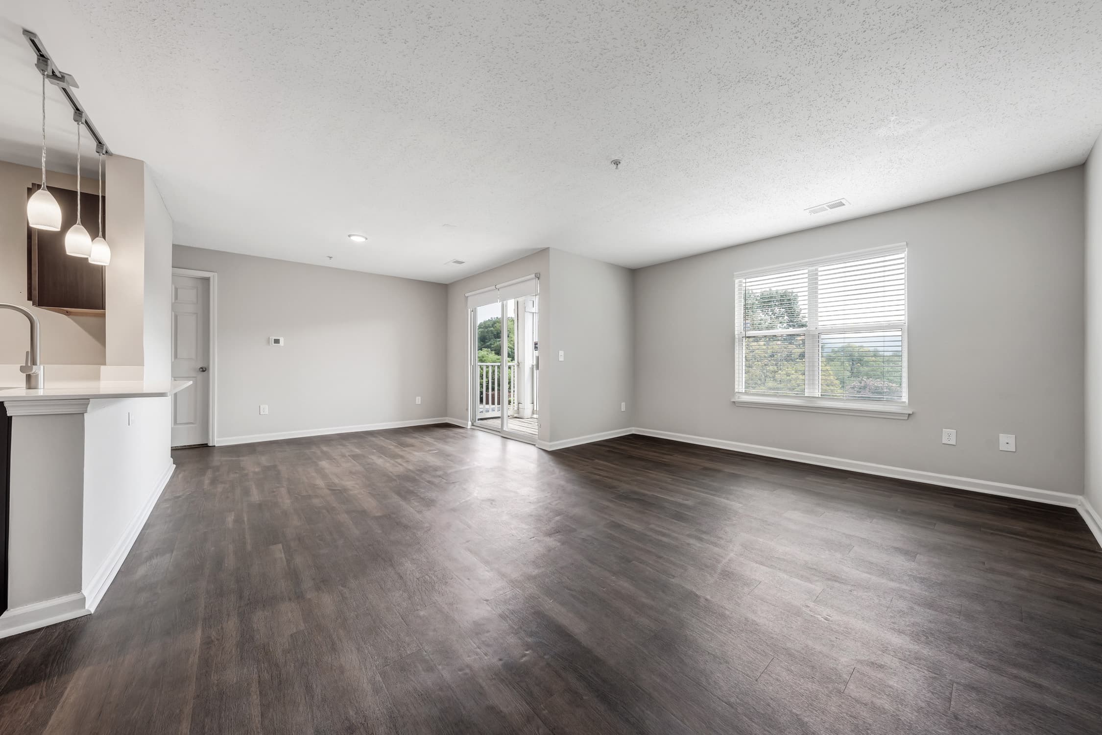 Sunscape Apartments 3 of 57