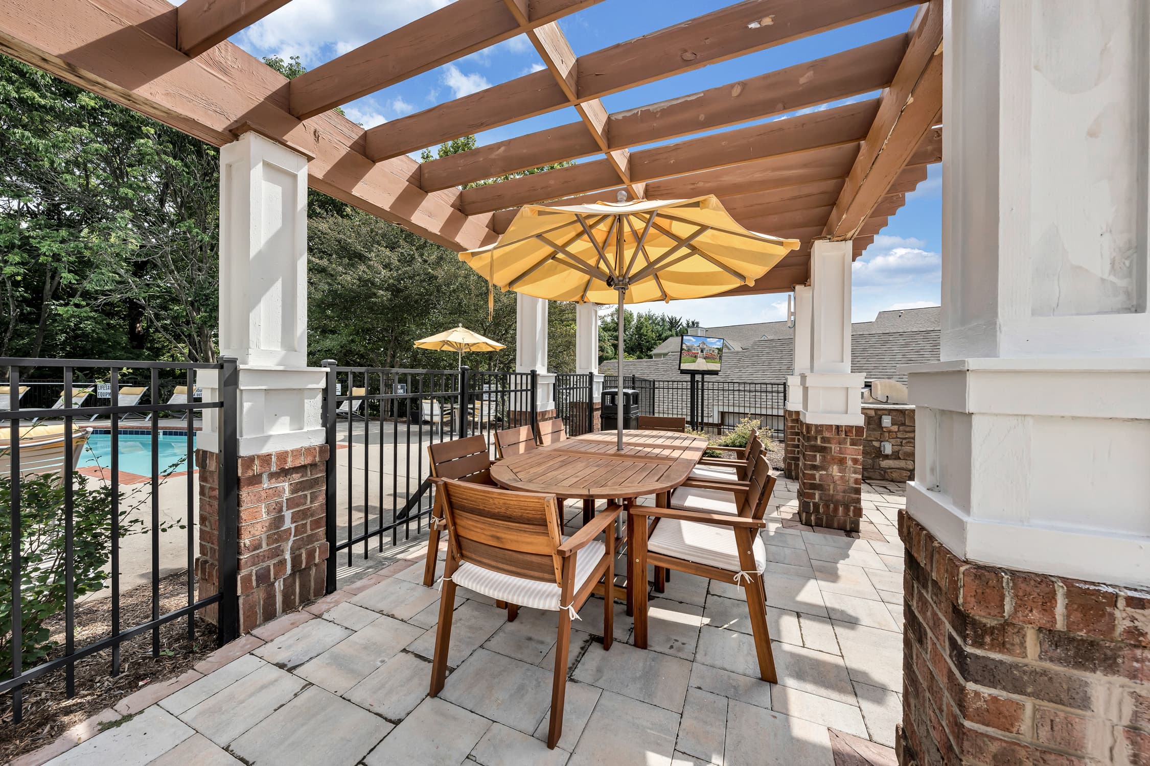 Sunscape Apartments 53 of 57