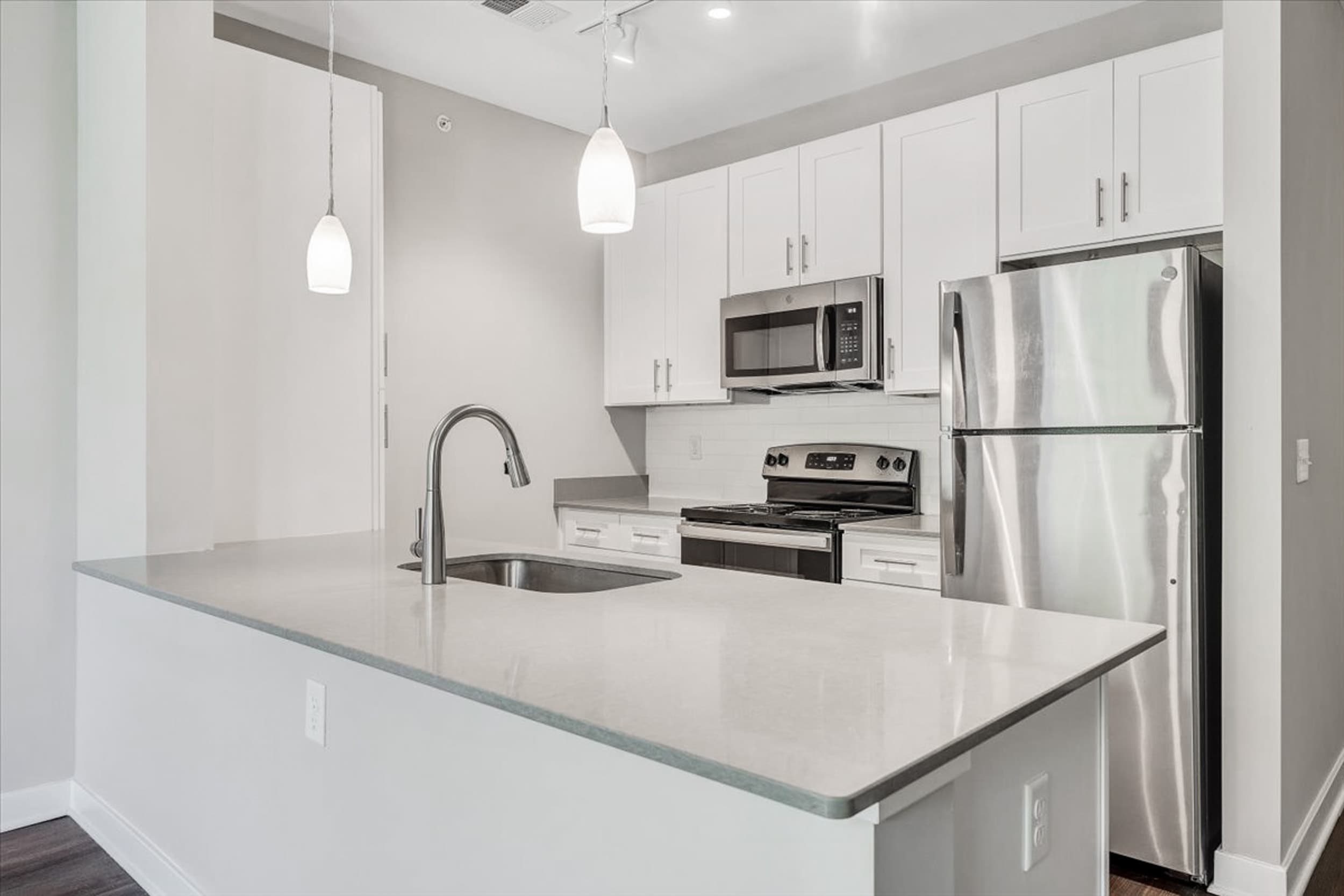 The Retreat Apartments 5 of 41