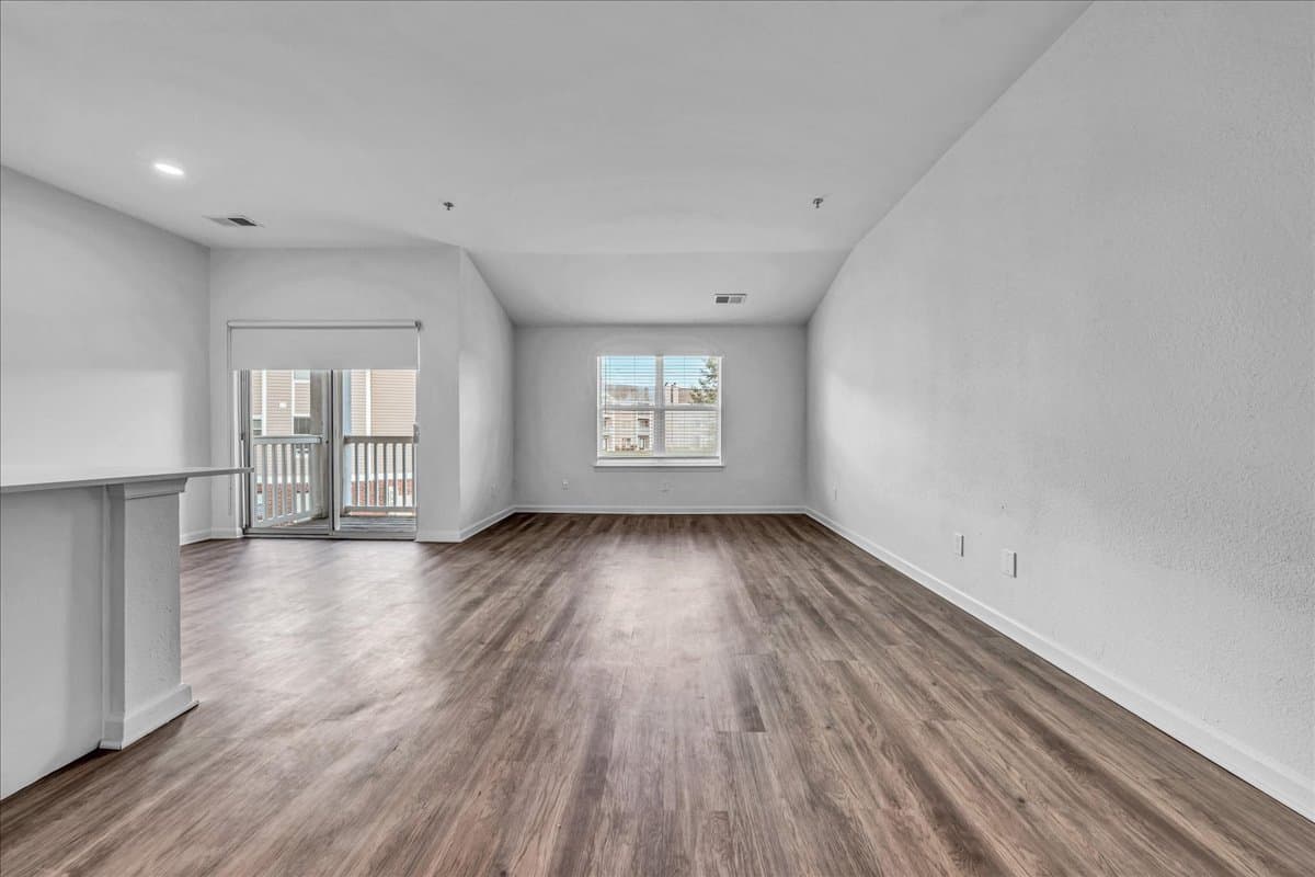 The Vinings Apartments 3 of 52