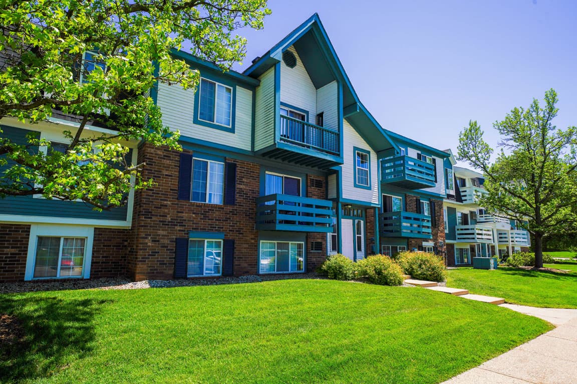 Newport Village Apartments 85 of 90