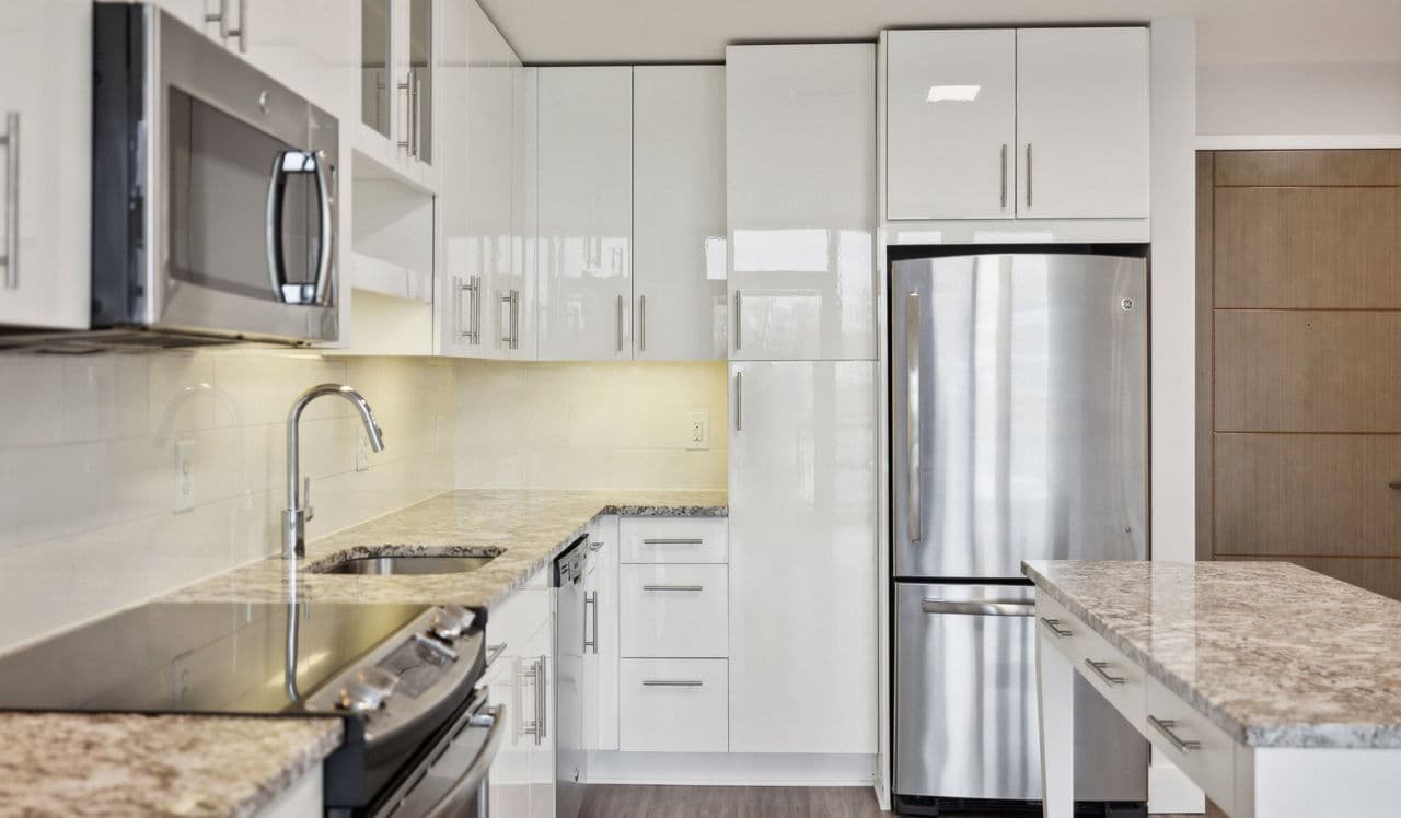Flats 8300 1 of 2