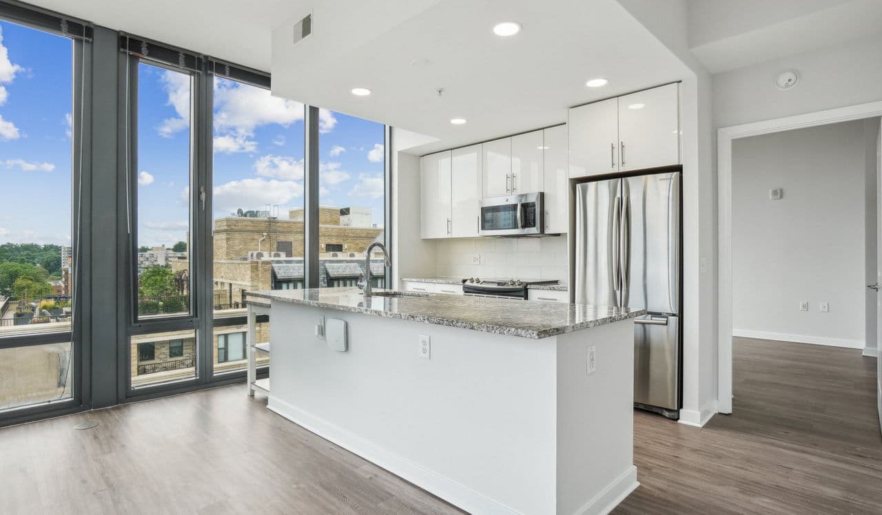 Flats 8300 Apartment Homes 1 of 2