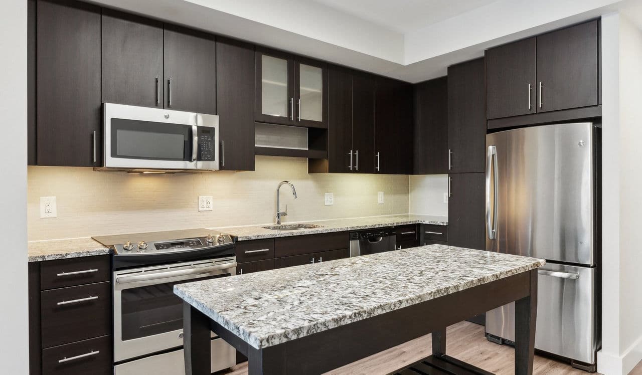Flats 8300 Apartment Homes 1 of 2