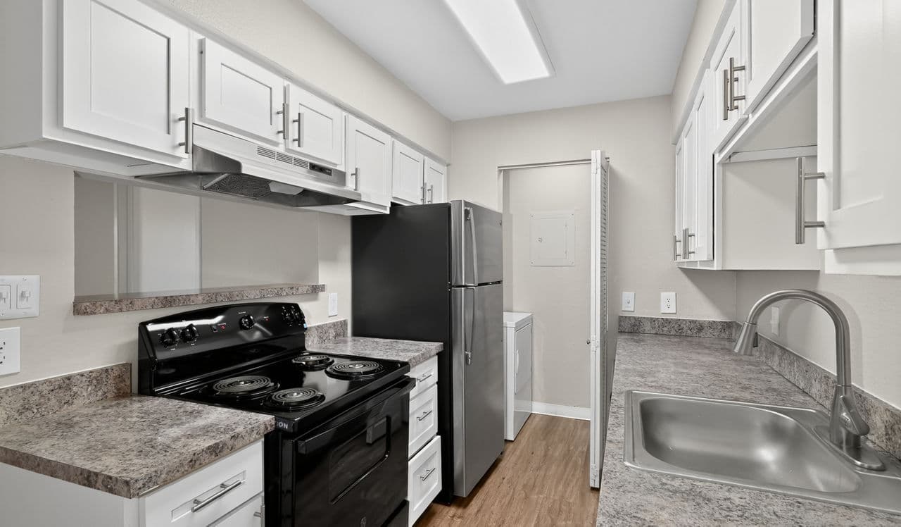 Verona Apartment Homes 1 of 2