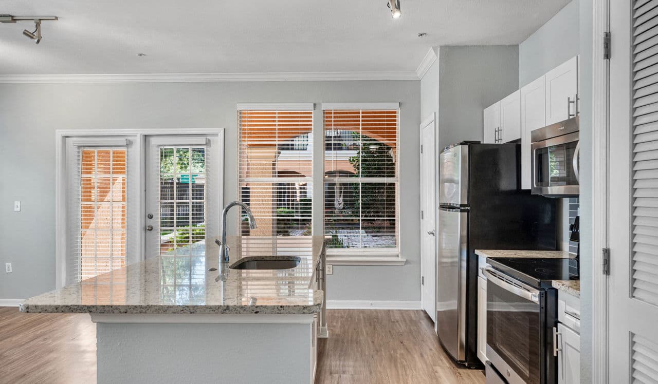 2054 Riverside 1 of 2