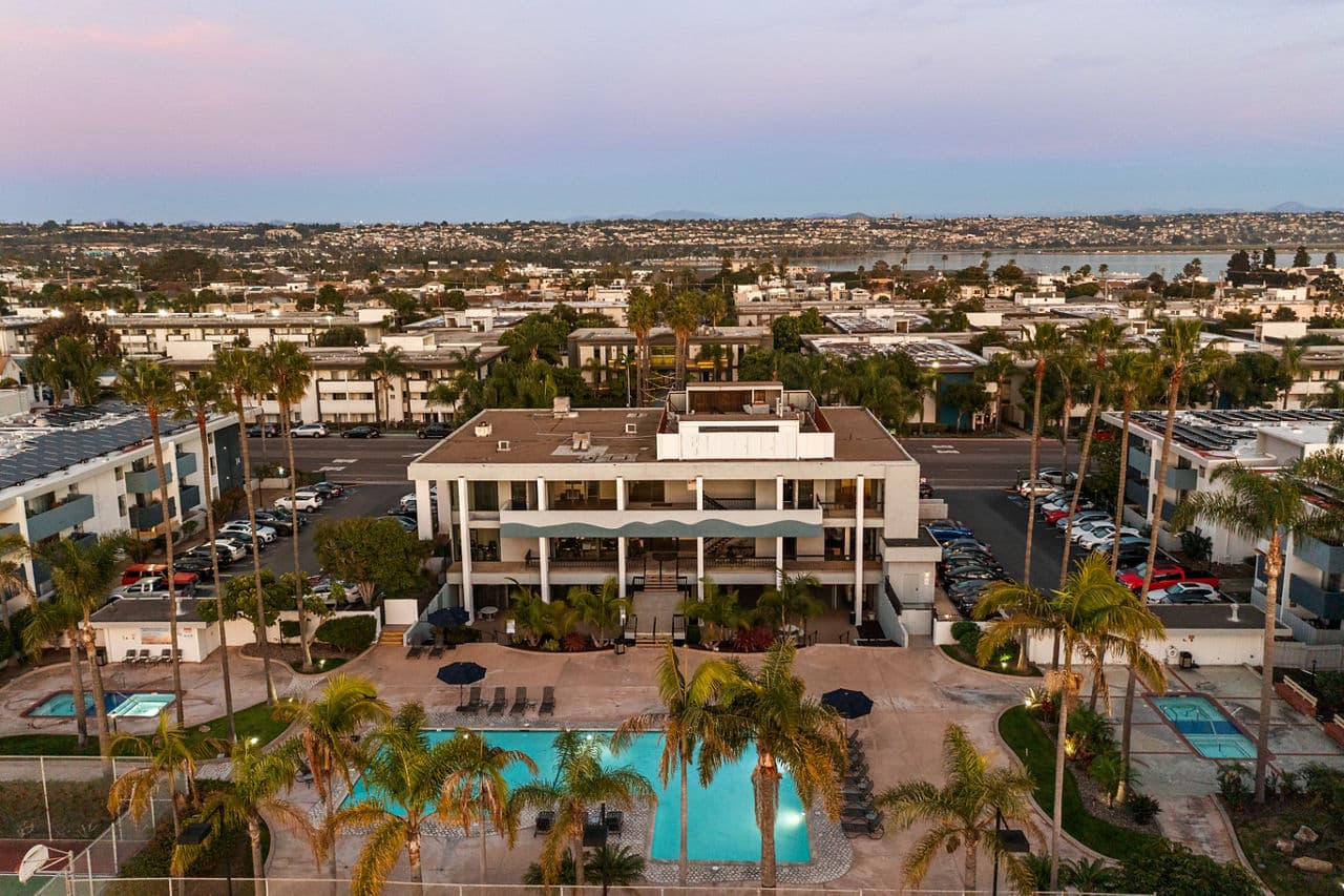 Bay Apartments 2 of 14