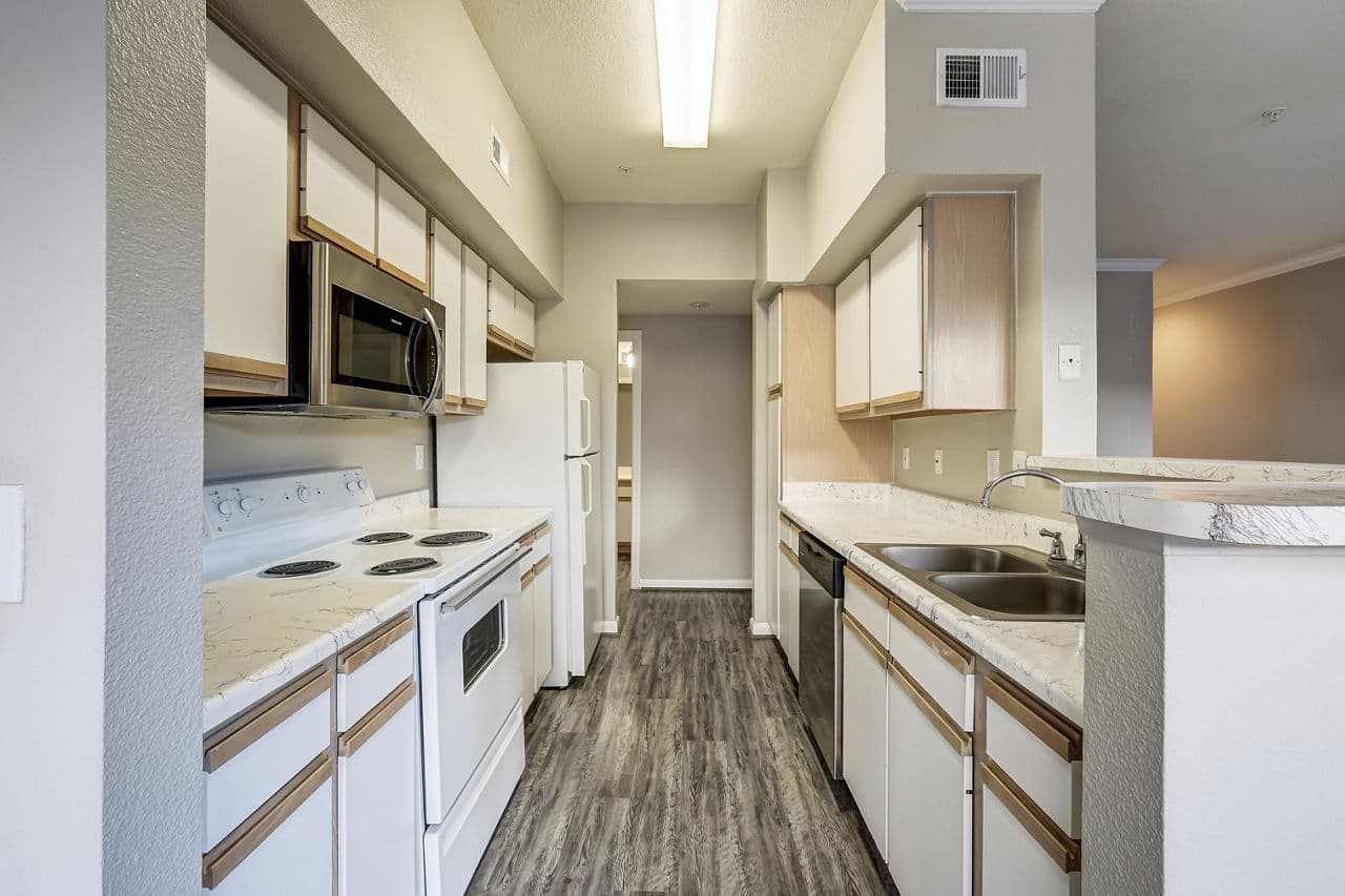 The Boulevard Apartments 6 of 8