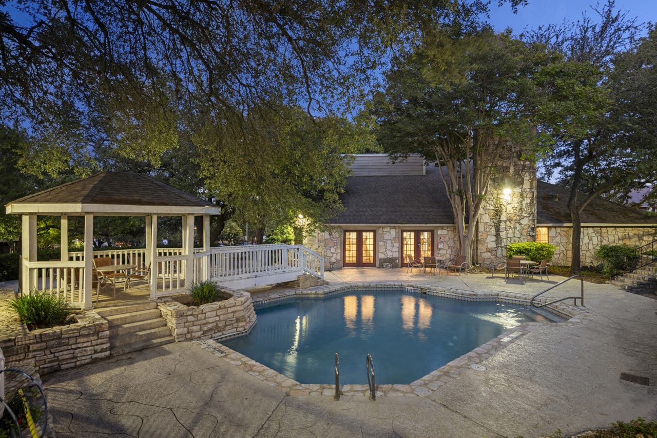 Seraphina Castle Hills San Antonio Tx 3 of 27