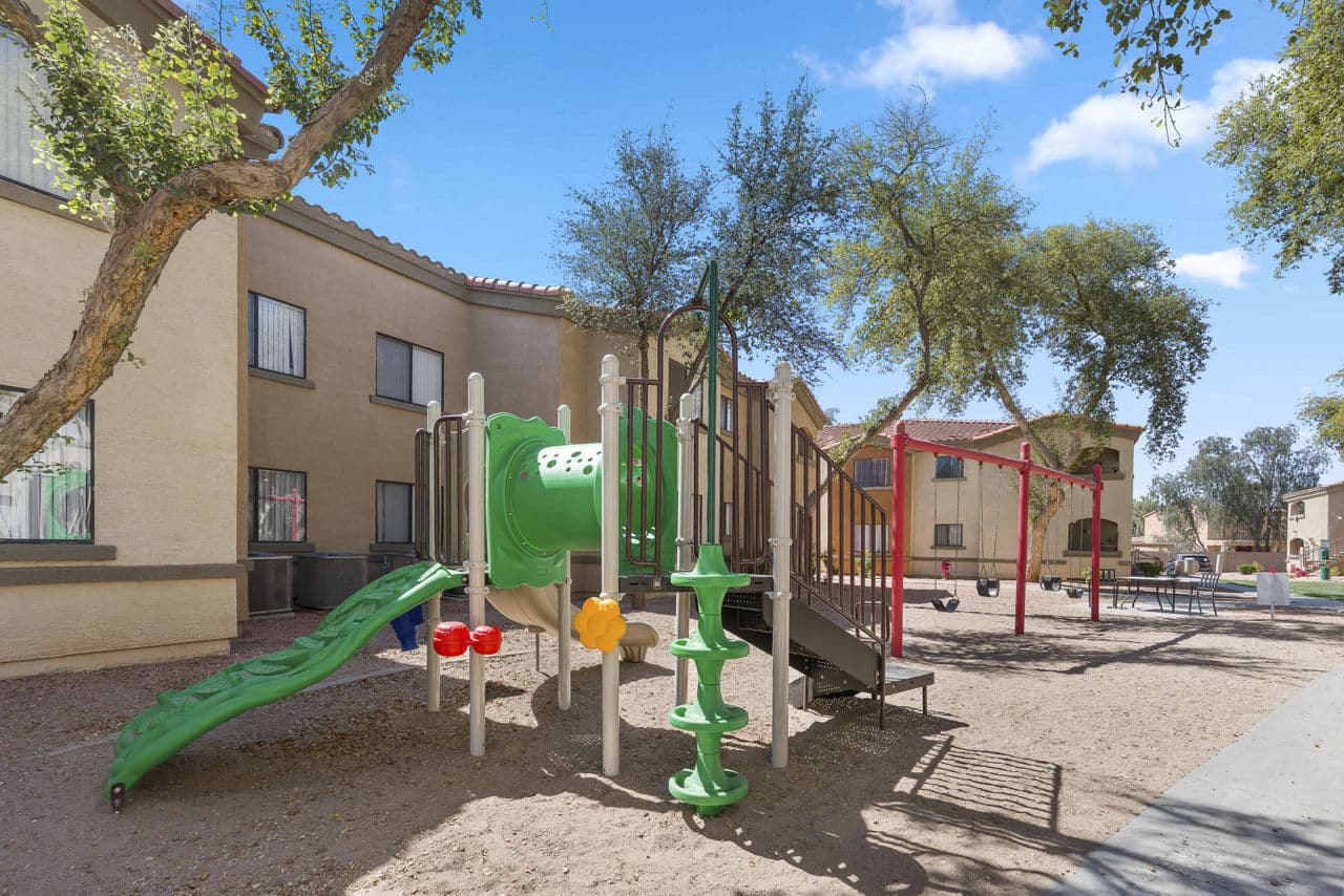 The Colony Apartments 11 of 25