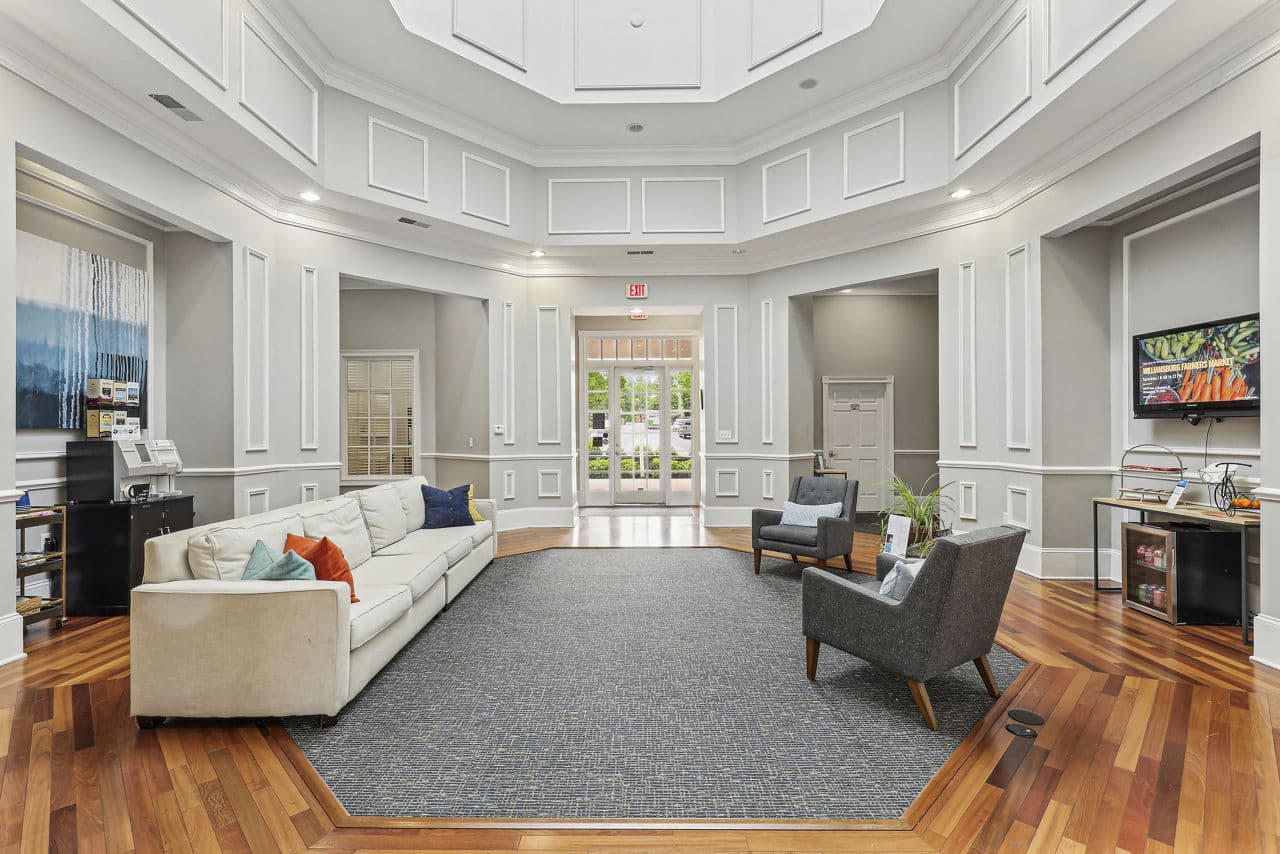 The Pointe at New Town Apartments 7 of 14