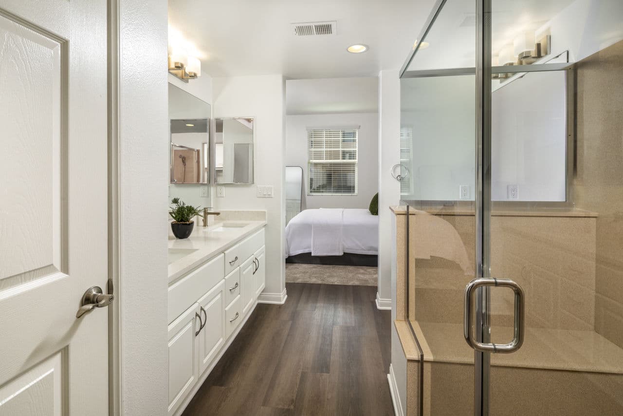 Coventry Court Luxury Senior Apartments Tustin Ca 30 of 30