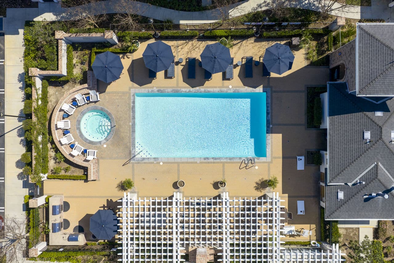Coventry Court Luxury Senior Apartments Tustin Ca 6 of 30