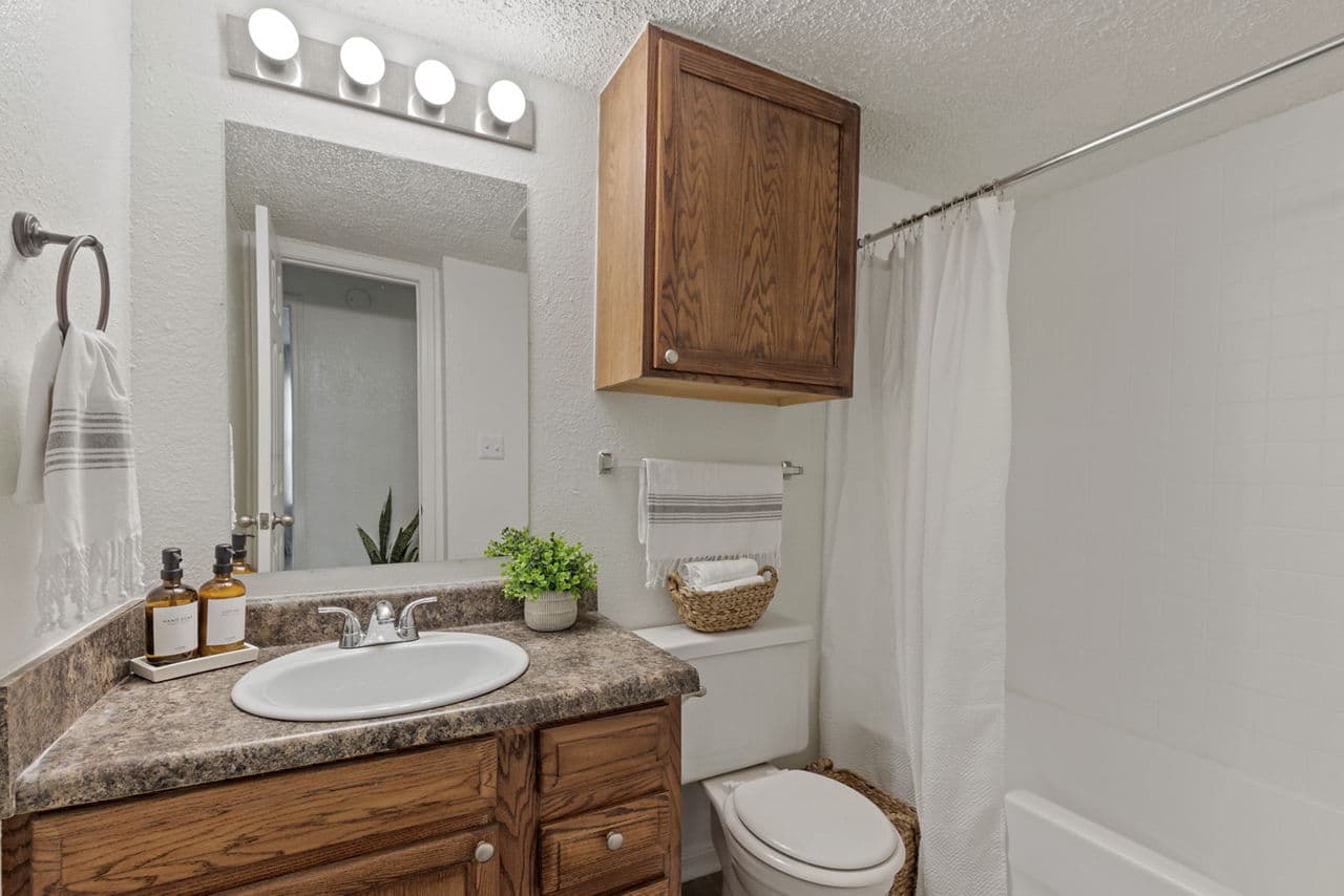 Cascades At Southern Hills Apartments Tulsa Ok 46 of 47