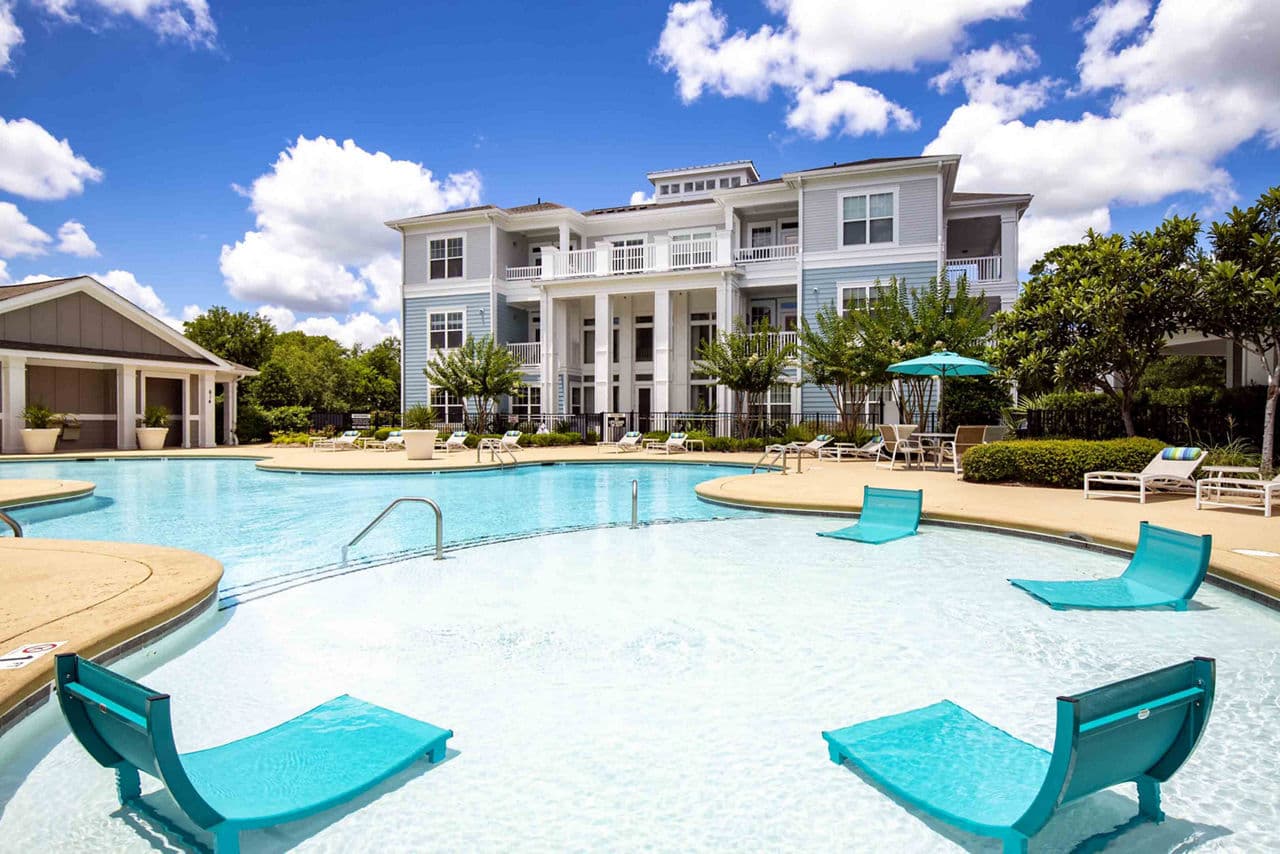 Headwaters At Autumn Hall Apartments Wilmington Nc 1 of 30