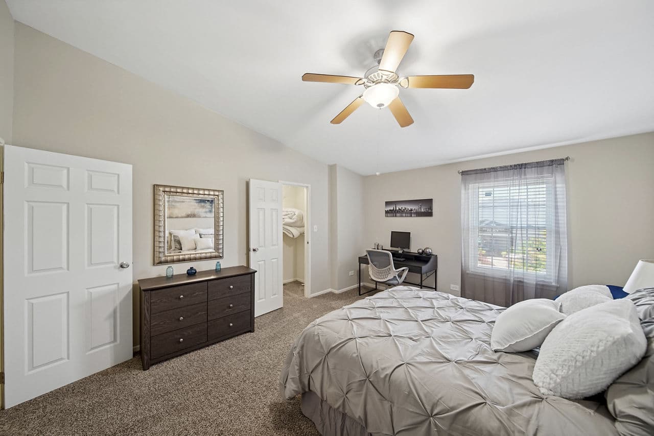 Waterford Place Apartments Arlington Heights Il 19 of 23