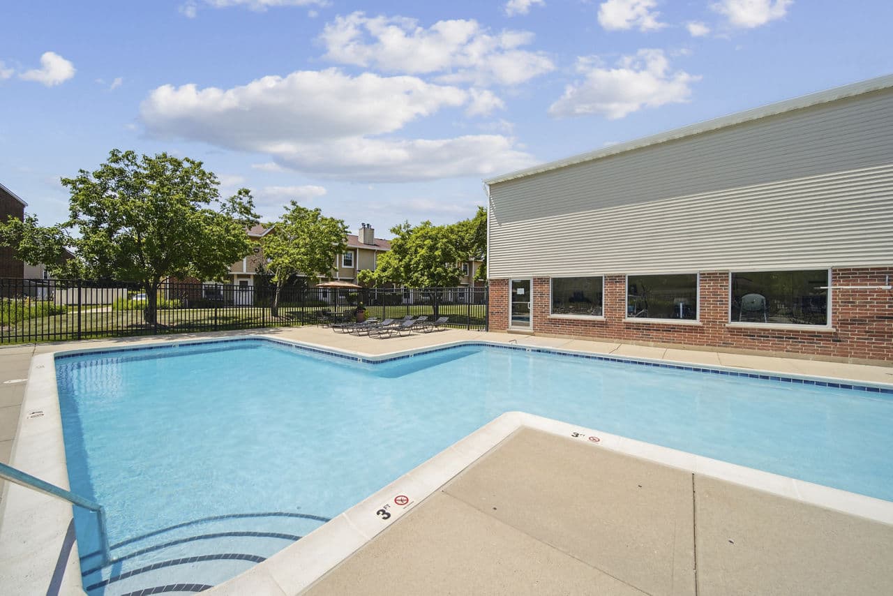 Waterford Place Apartments Arlington Heights Il 1 of 23