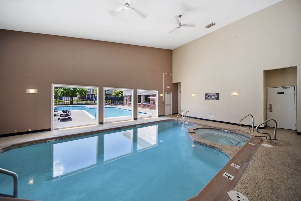 Waterford Place Apartments Arlington Heights Il 5 of 23