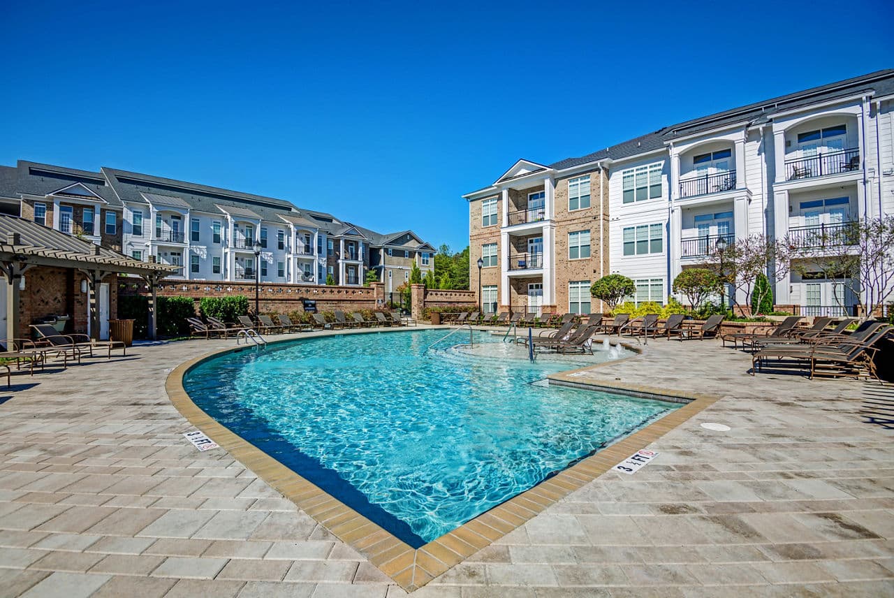 Whitehall Parc Apartment Homes 1 of 8