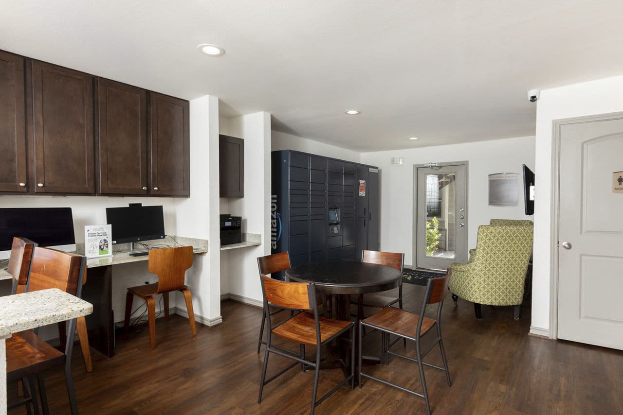 Reserve at Garden Oaks Apartments 7 of 8