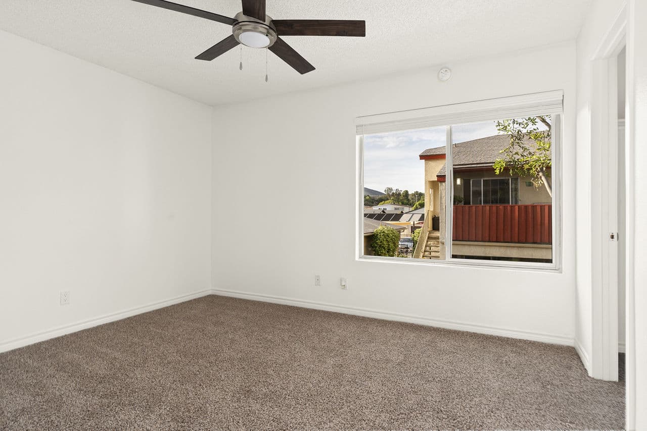 Whispering Oaks Apartments San Marcos Ca 21 of 23