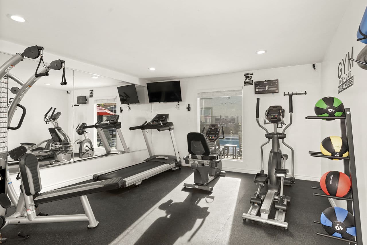 Whispering Oaks Apartments San Marcos Ca 10 of 23