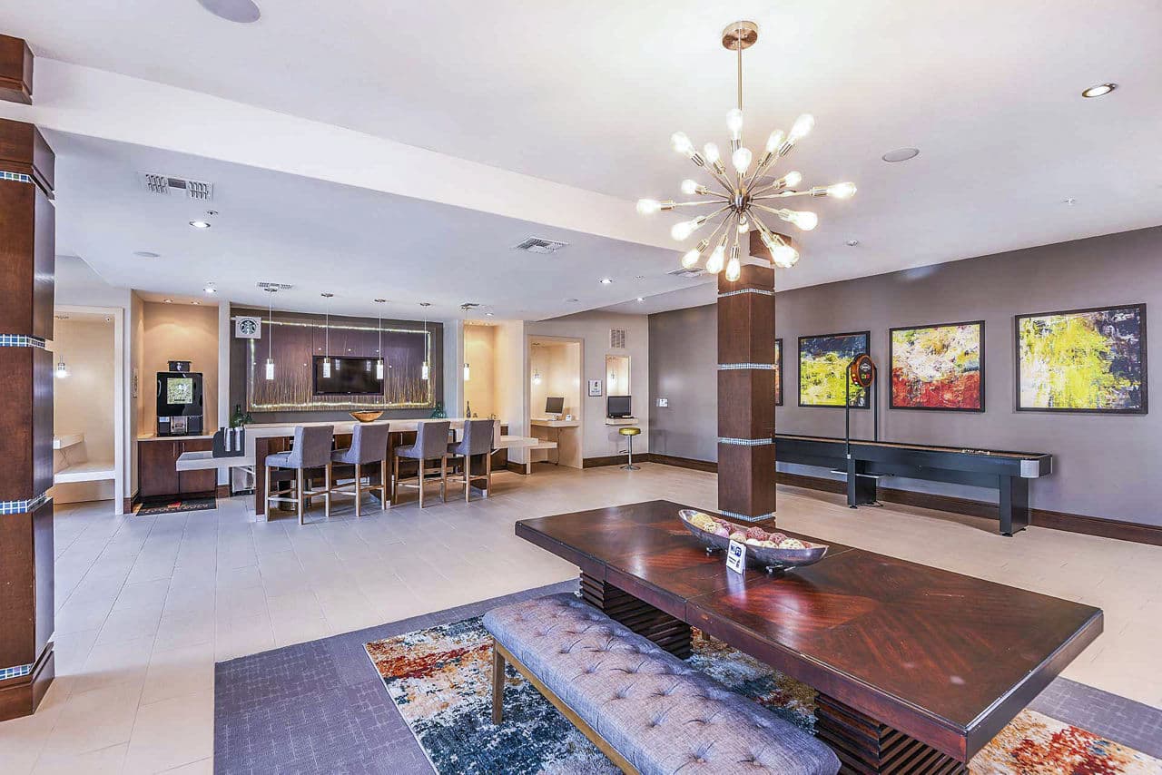The Four At Deerwood Luxury Apartments Jacksonville Fl 5 of 19