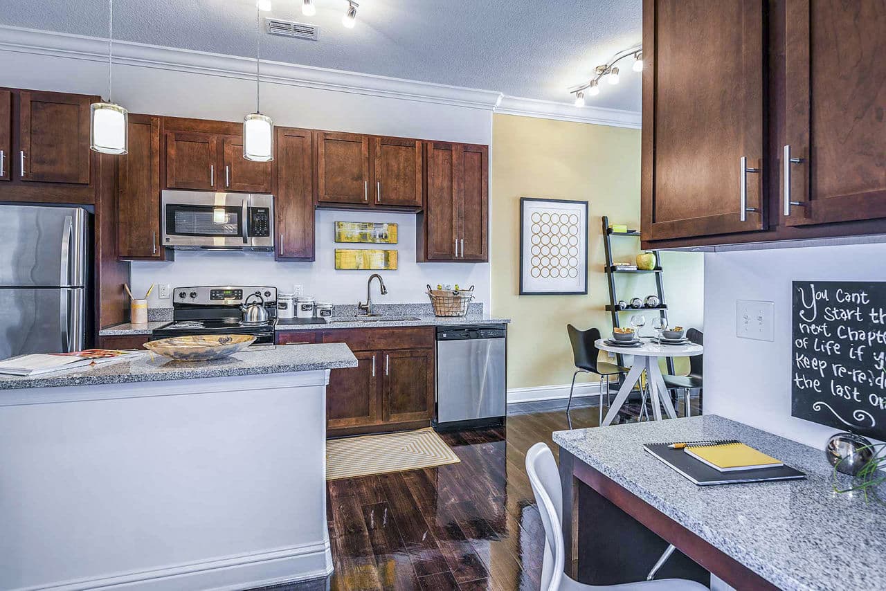 The Four At Deerwood Luxury Apartments Jacksonville Fl 13 of 19