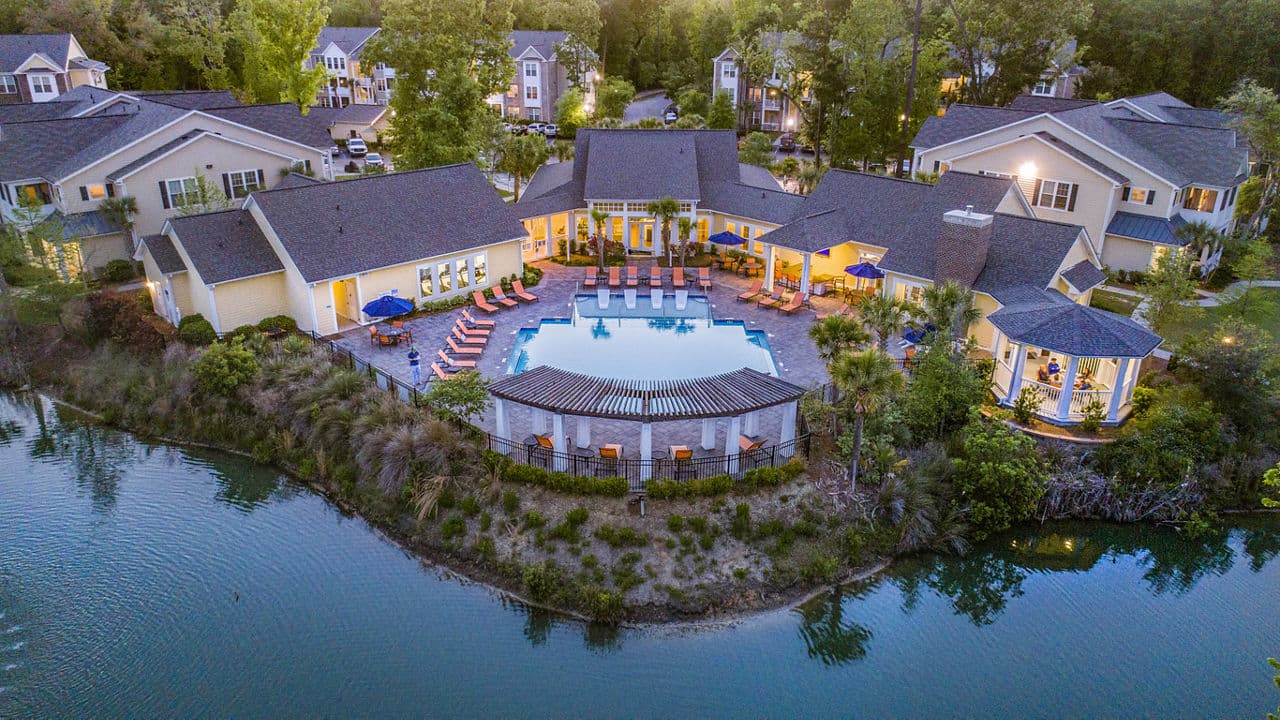 Element Carolina Bay Apartments 2 of 21