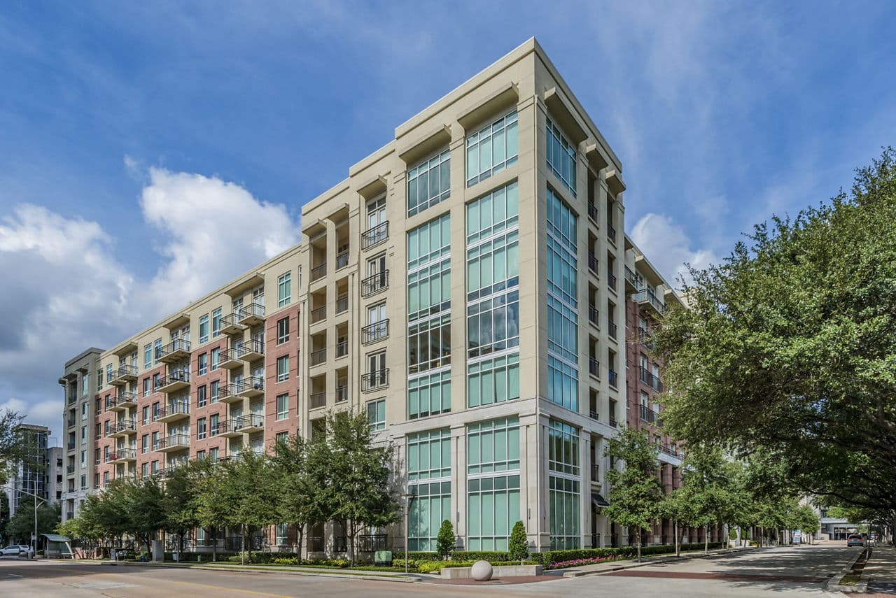 Waterwall Place Luxury Apartments Houston Tx 2 of 20