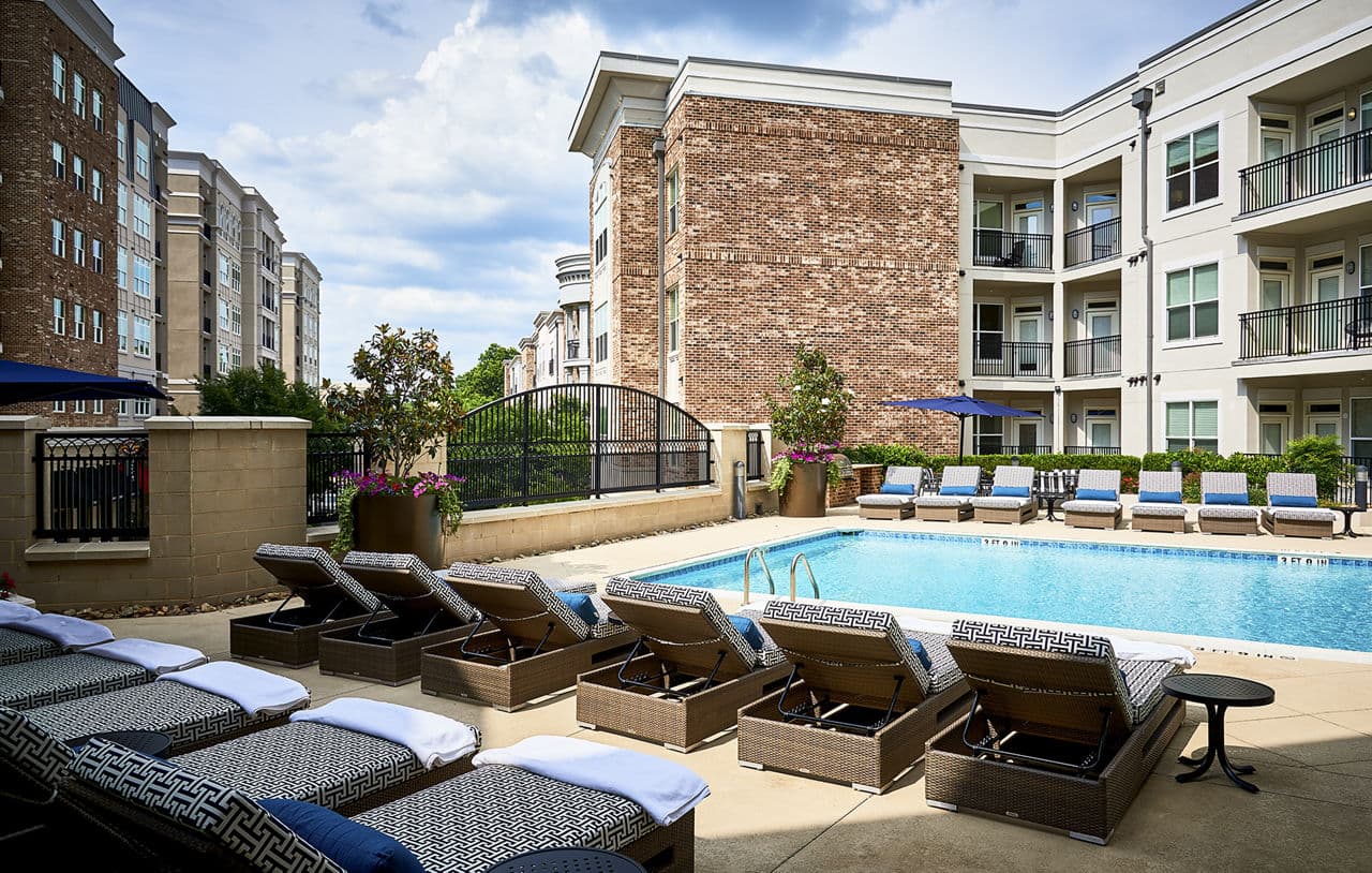 Lennox Southpark Apartments 4 of 8