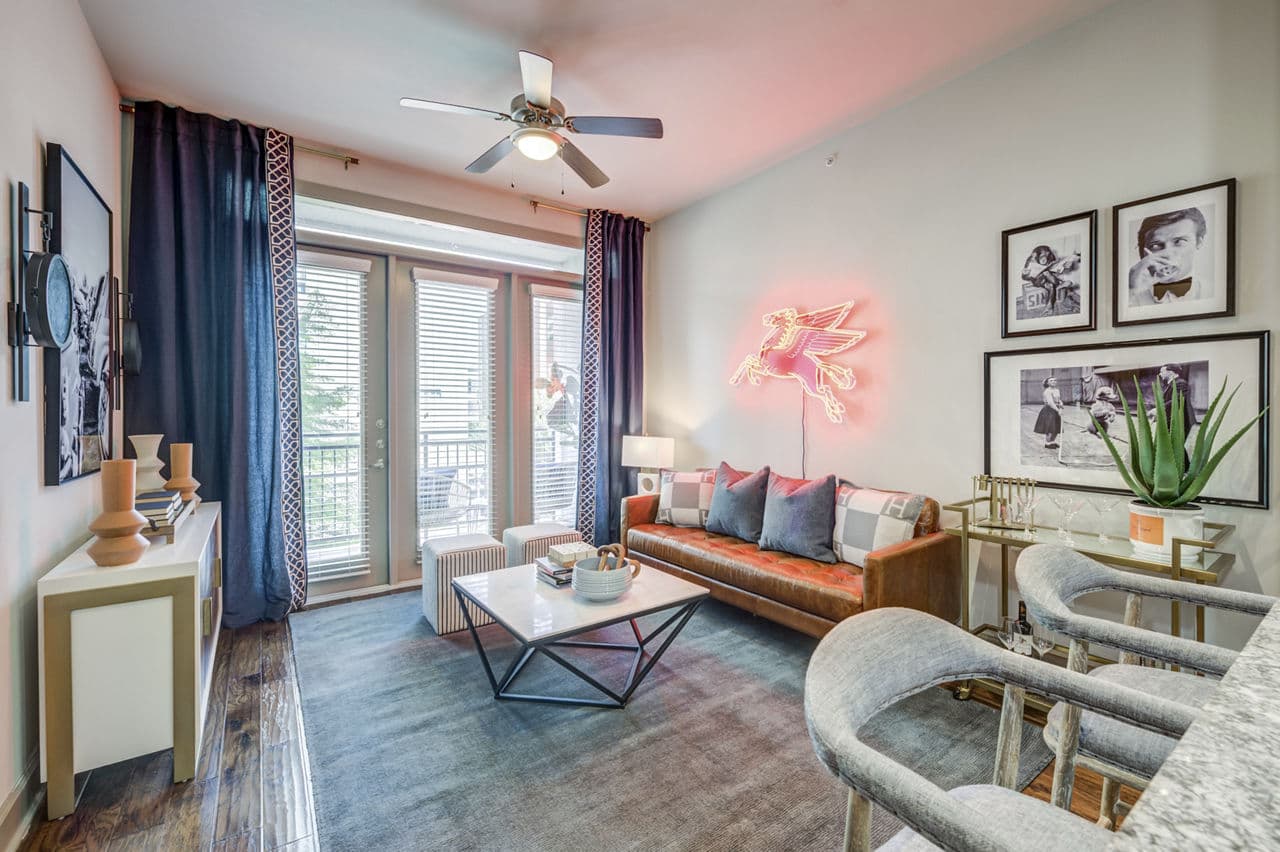 Alara Uptown Luxury Apartments Dallas Tx 13 of 14
