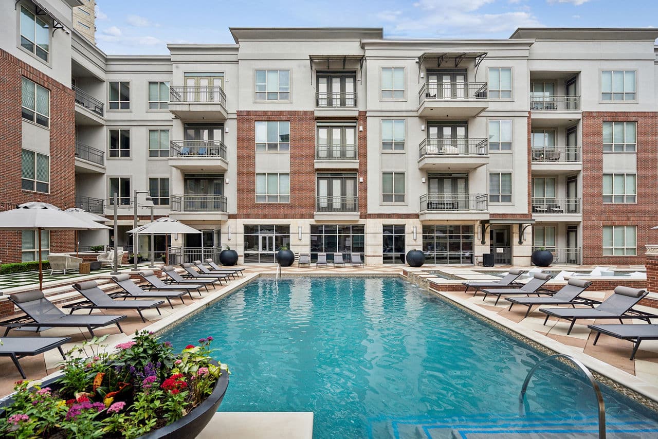 Alara Uptown Luxury Apartments Dallas Tx 1 of 14