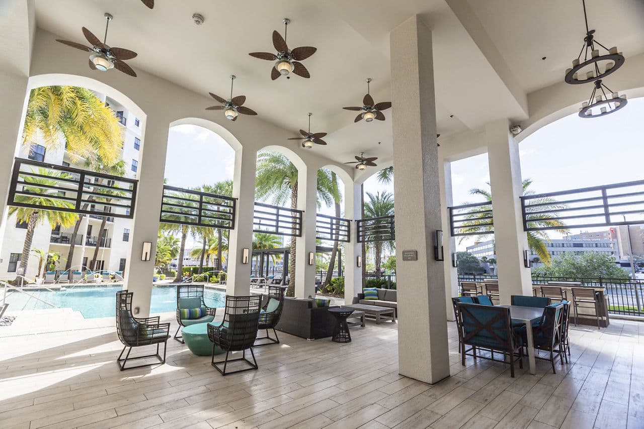 2 Bayshore Luxury Waterfront Apartments Tampa Fl 6 of 29