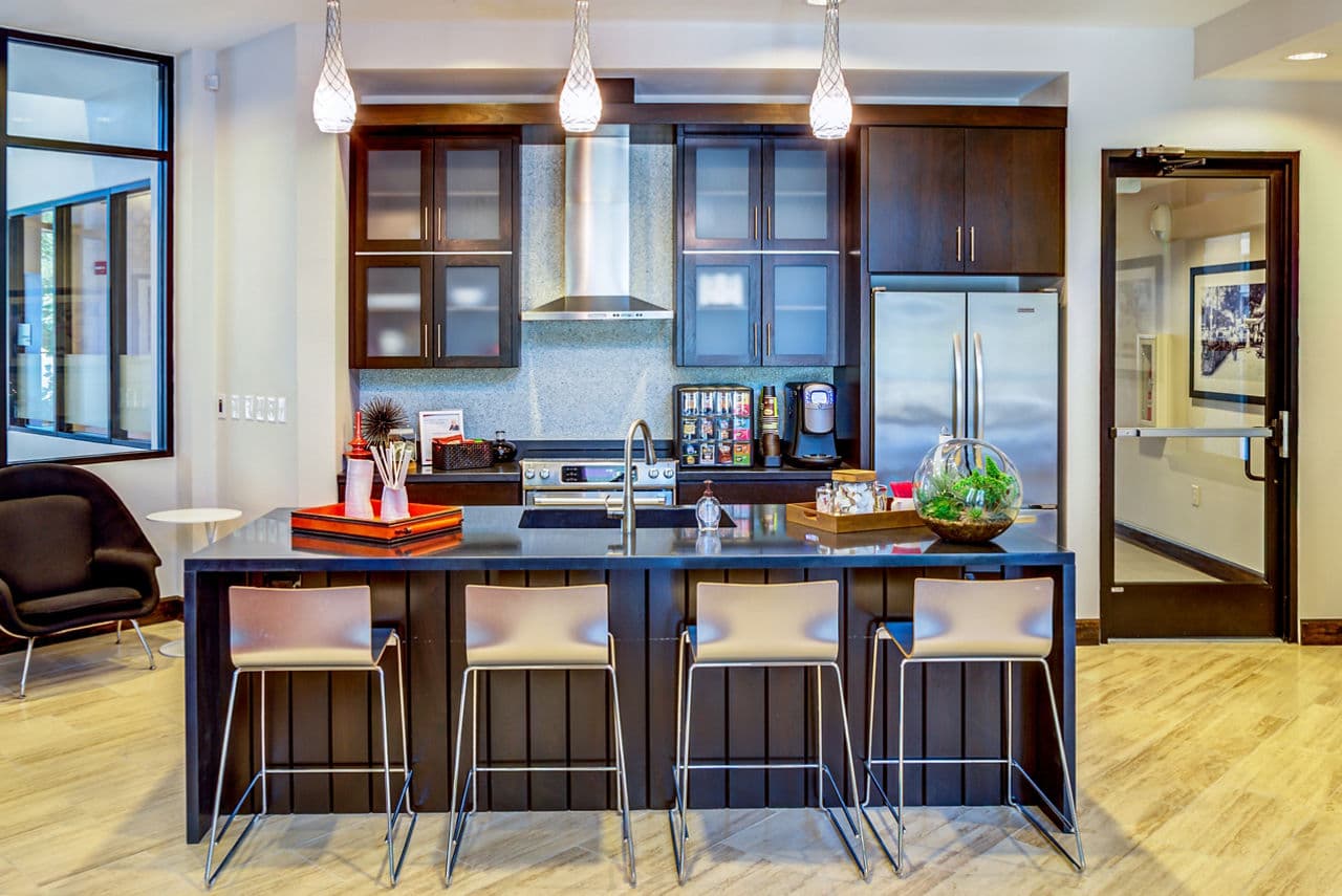 Coldwater Luxury Apartments Austin Tx 4 of 19