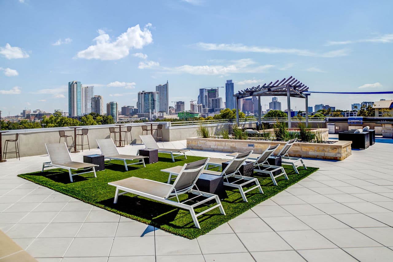 Coldwater Luxury Apartments Austin Tx 16 of 19