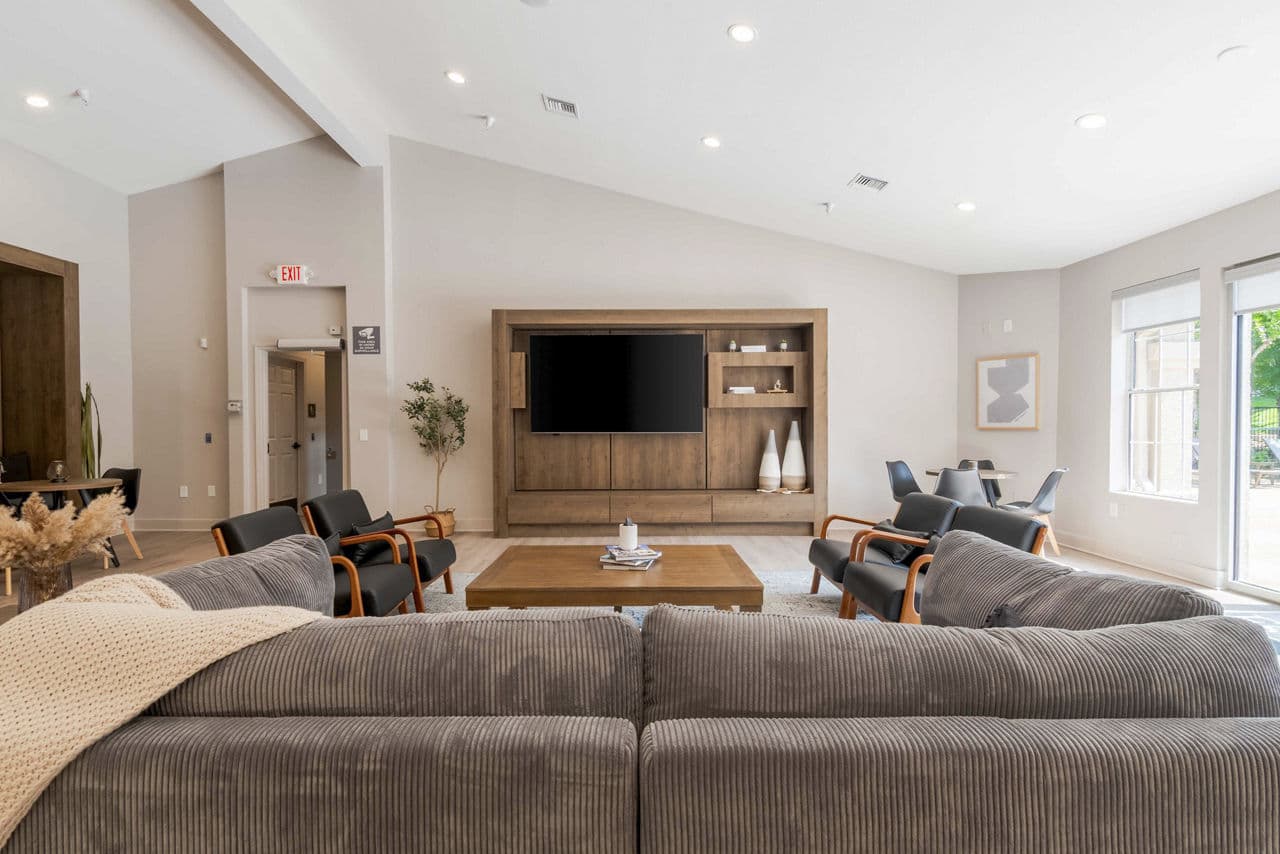 Estancia At City Center Apartments Lenexa Ks 4 of 22
